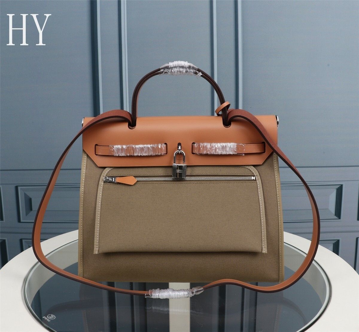 Hermes Brown Canvas and Natural Calfskin Leather Herbag Zip PM Bag 586085-2 Hermes Brown Canvas and Natural Calfskin Leather Herbag Zip PM Bag 586085-2