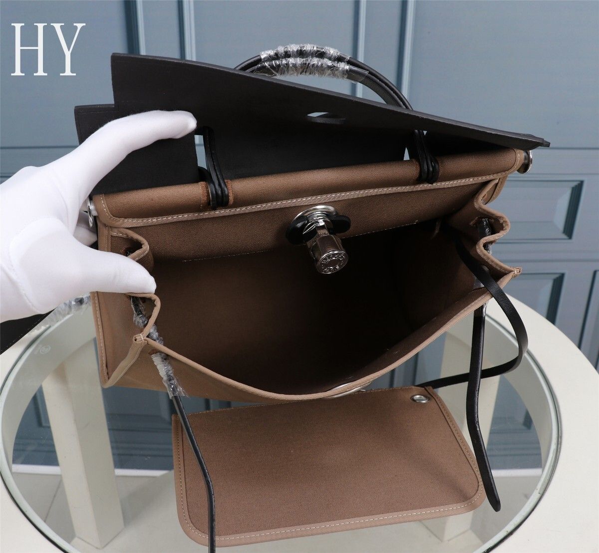 Hermes Brown Canvas and Natural Calfskin Leather Herbag Zip PM Bag 586085-3 Hermes Brown Canvas and Natural Calfskin Leather Herbag Zip PM Bag 586085-3