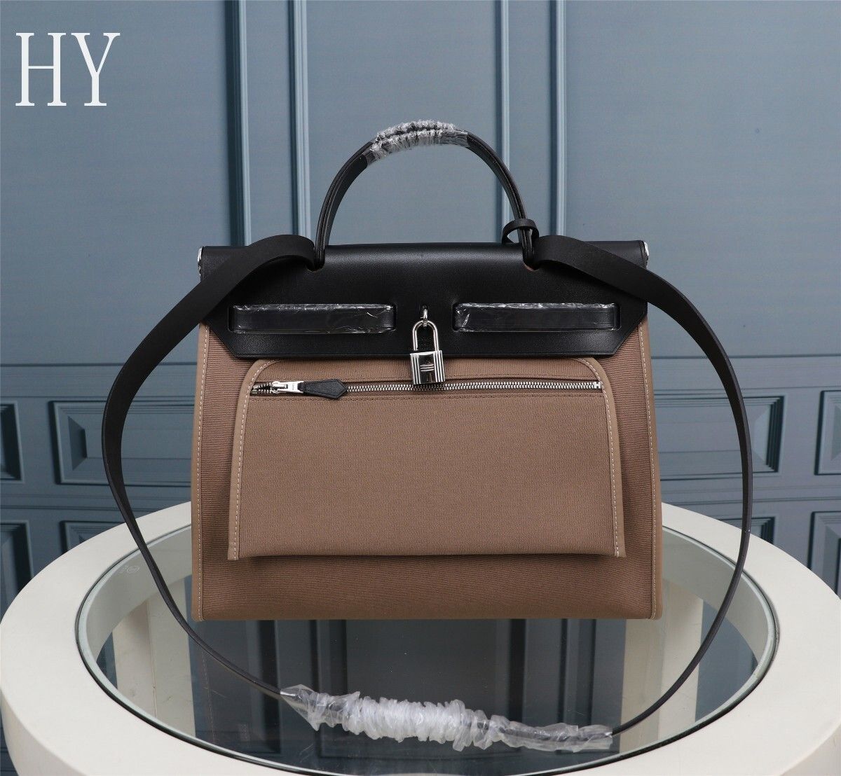 Hermes Brown Canvas and Natural Calfskin Leather Herbag Zip PM Bag 586085-3 Hermes Brown Canvas and Natural Calfskin Leather Herbag Zip PM Bag 586085-3