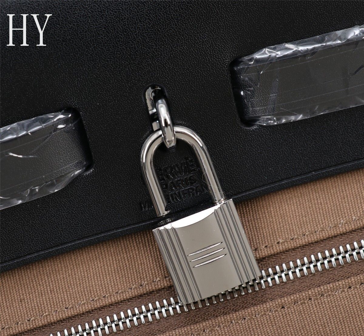 Hermes Brown Canvas and Natural Calfskin Leather Herbag Zip PM Bag 586085-3 Hermes Brown Canvas and Natural Calfskin Leather Herbag Zip PM Bag 586085-3