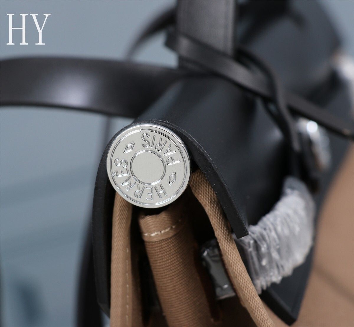 Hermes Brown Canvas and Natural Calfskin Leather Herbag Zip PM Bag 586085-3 Hermes Brown Canvas and Natural Calfskin Leather Herbag Zip PM Bag 586085-3