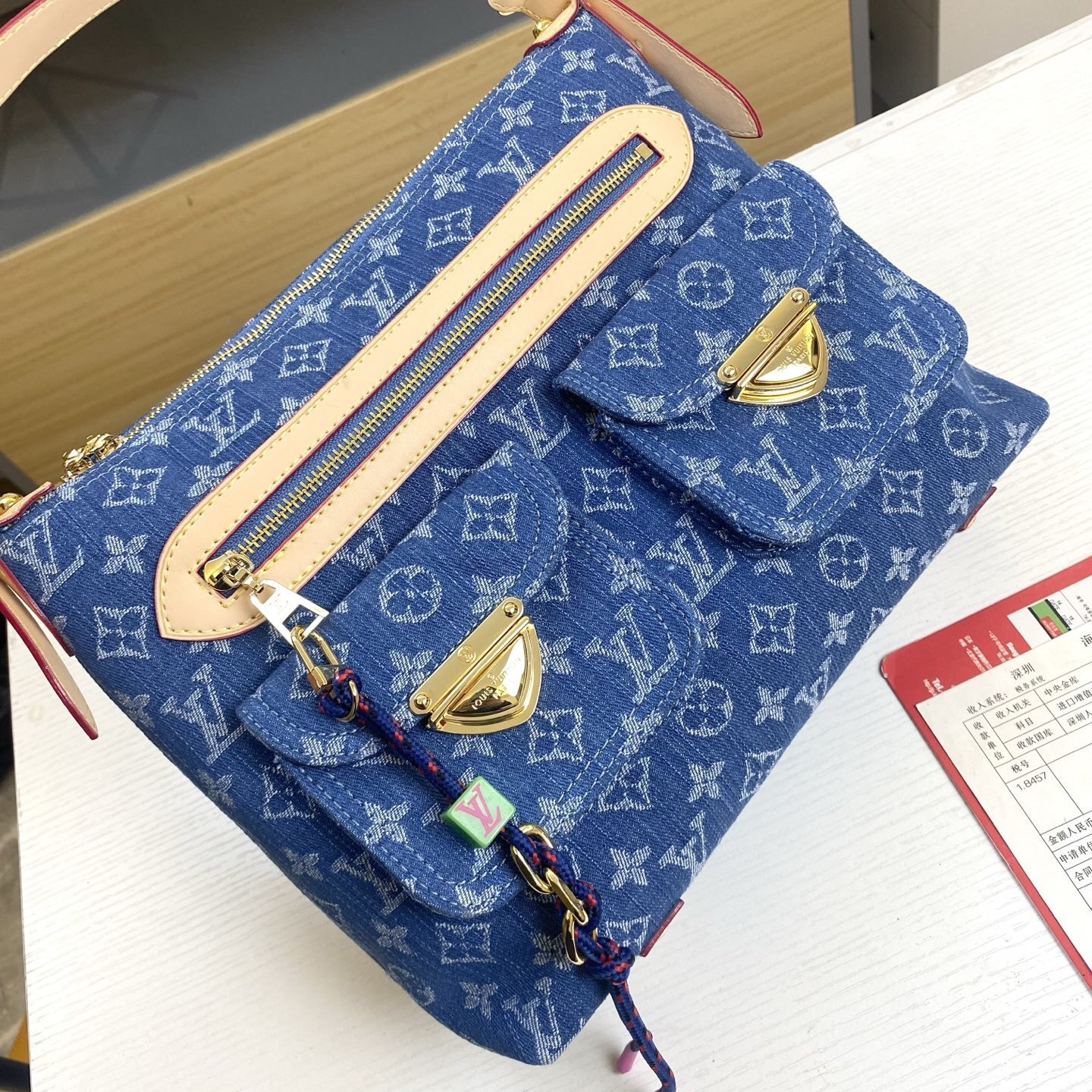 Luxury LV Handbag M27329 Luxury LV Handbag M27329
