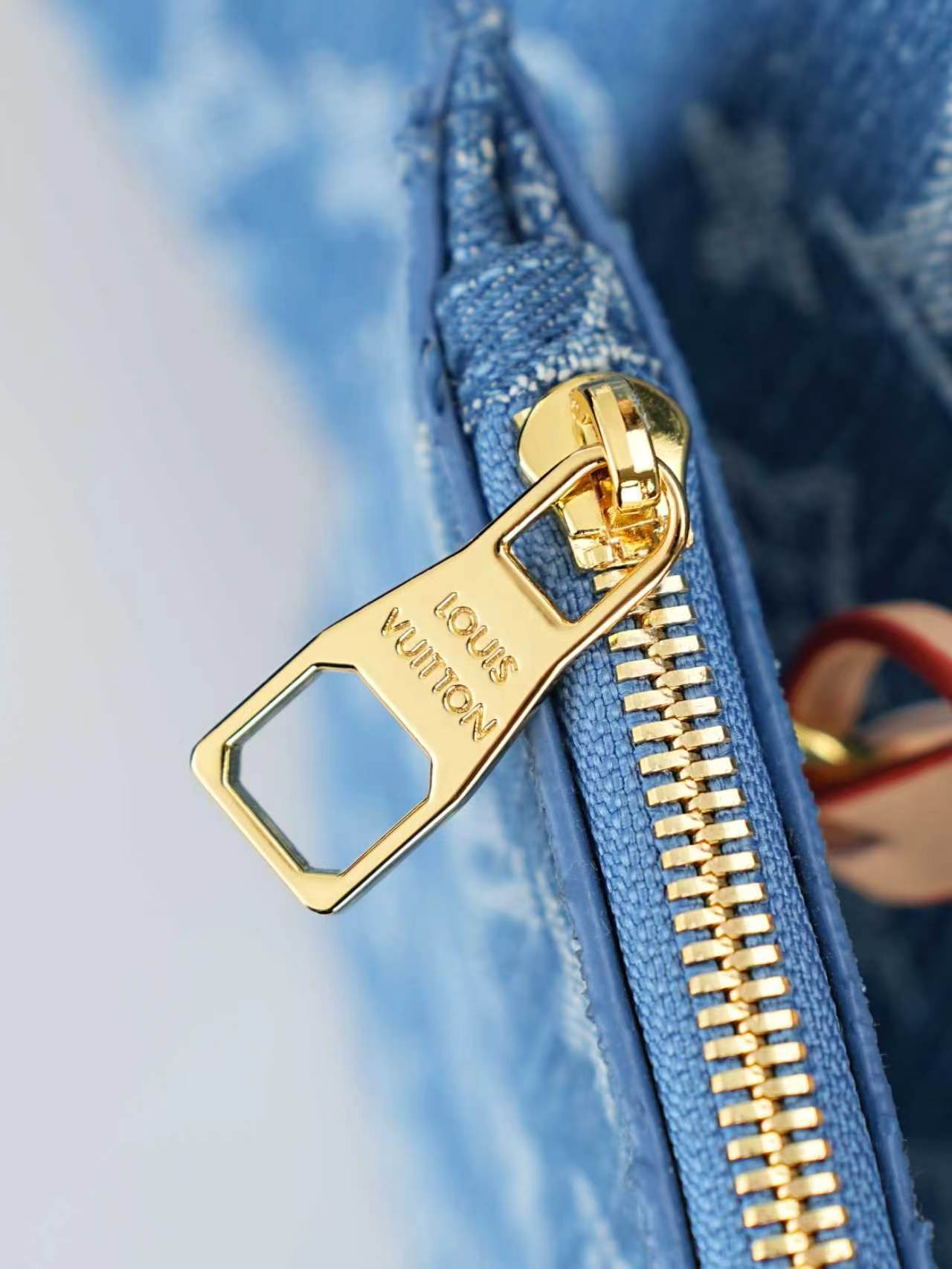 Luxury LV Handbag M40995-M13192-051 Luxury LV Handbag M40995-M13192-051