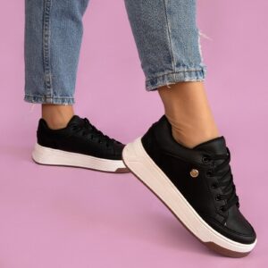 Ashley Black Comfort Sneaker Made in Colombia H0237