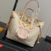 LV Resort On The Go 29477