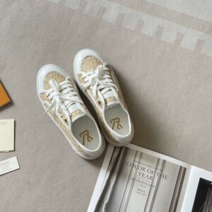 Iconic Street Daily Shoes L3414