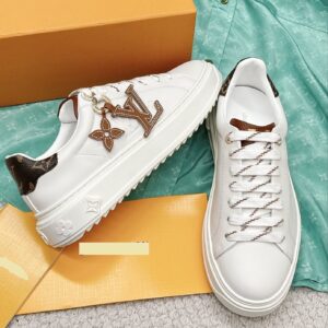 Iconic Street Daily Shoes L3412