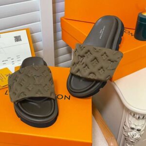 Iconic Street Daily Shoes L3010