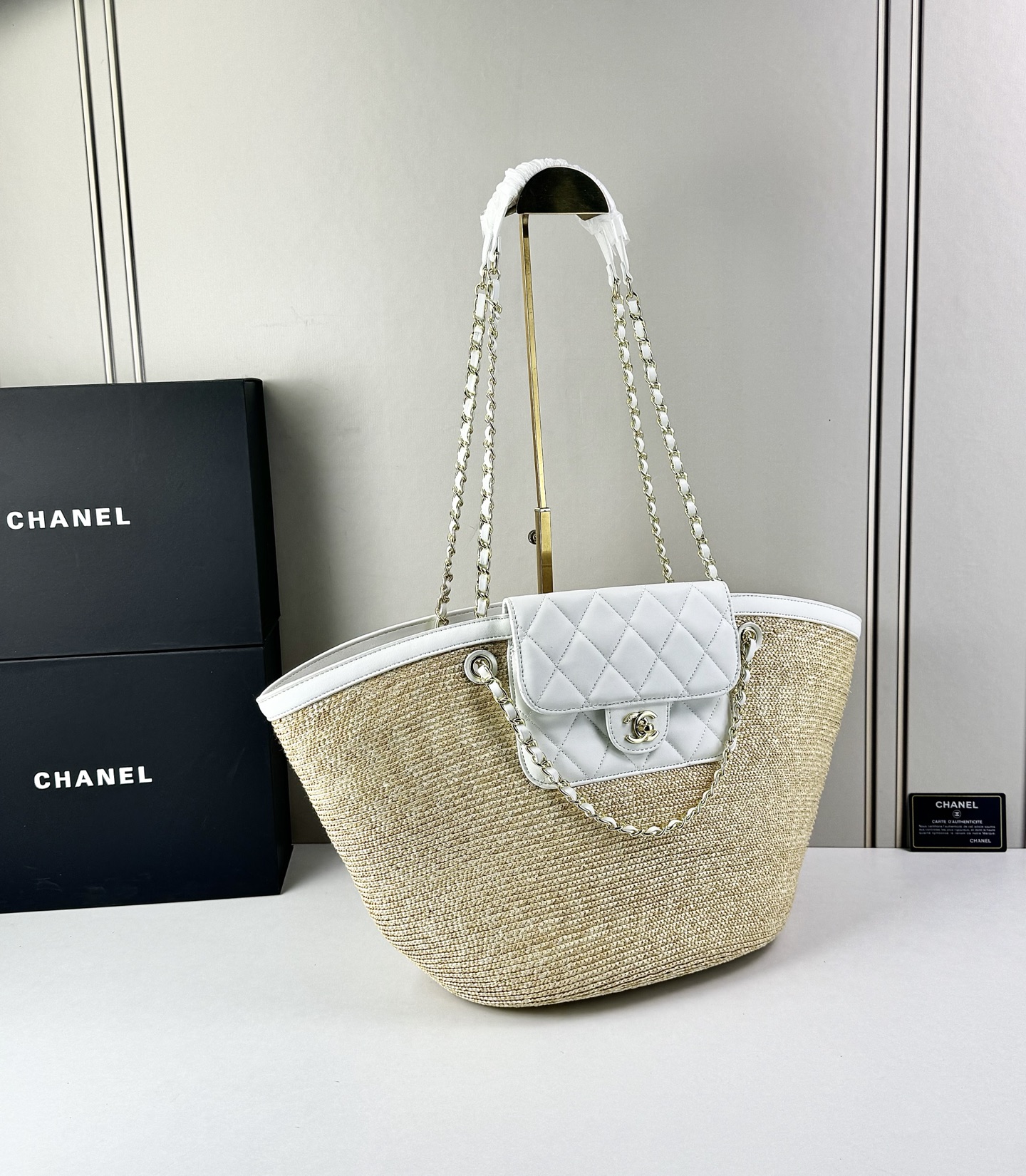 Premium Icon CN Handbag 99093 Premium Icon CN Handbag 99093