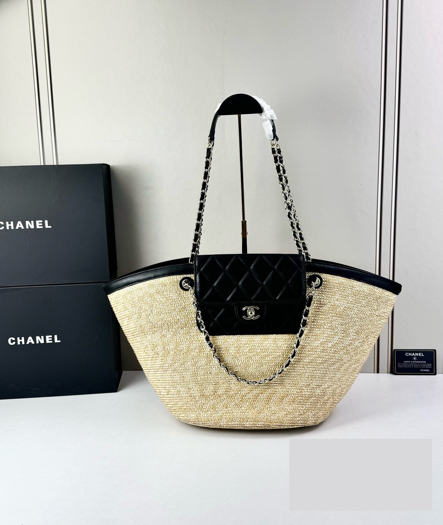 Premium Icon CN Handbag 99093 Premium Icon CN Handbag 99093