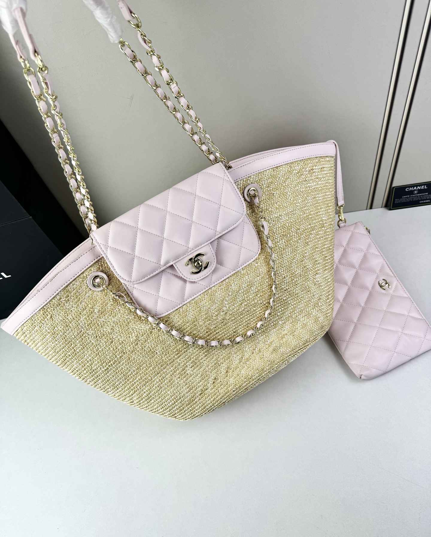 Premium Icon CN Handbag 99093 Premium Icon CN Handbag 99093