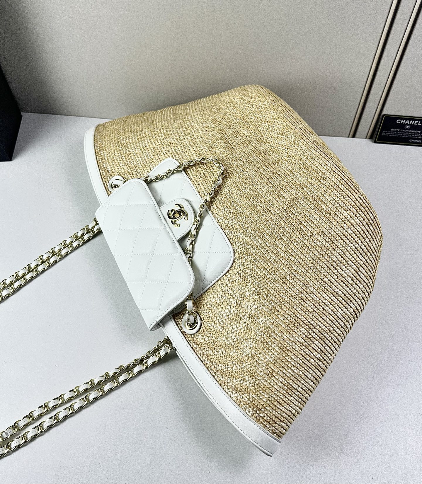 Premium Icon CN Handbag 99093 Premium Icon CN Handbag 99093