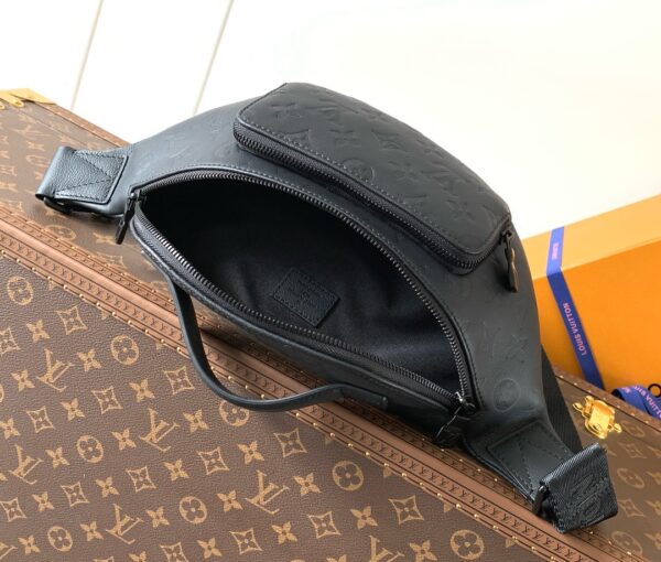 LV Rush Bumbag KK03850