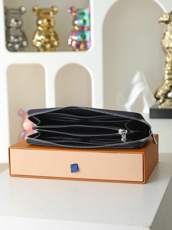 LV Zippy Wallet Monogram Shadow Navy Blue 28777 QA