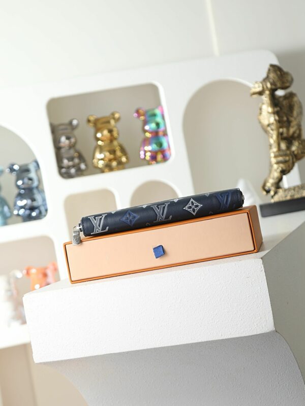 LV Zippy Wallet Monogram Shadow Navy Blue 28777 QA