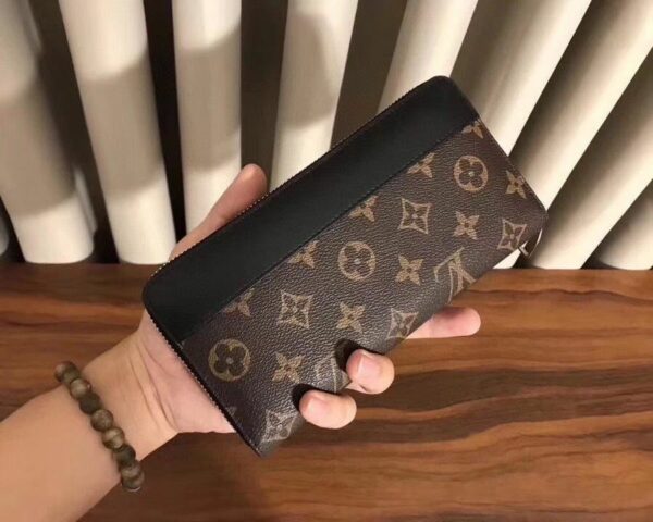 Premium Icon LV Wallet 6100 BC