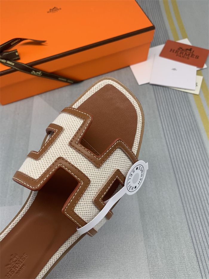 HM Oran Leather Sandals HM Oran Leather Sandals