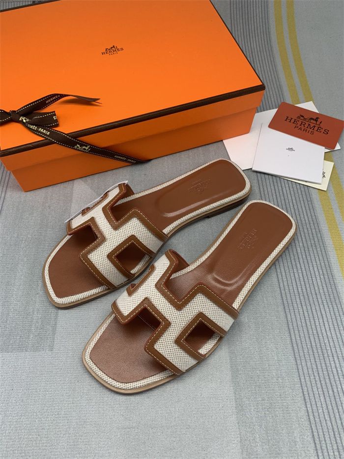 HM Oran Leather Sandals HM Oran Leather Sandals