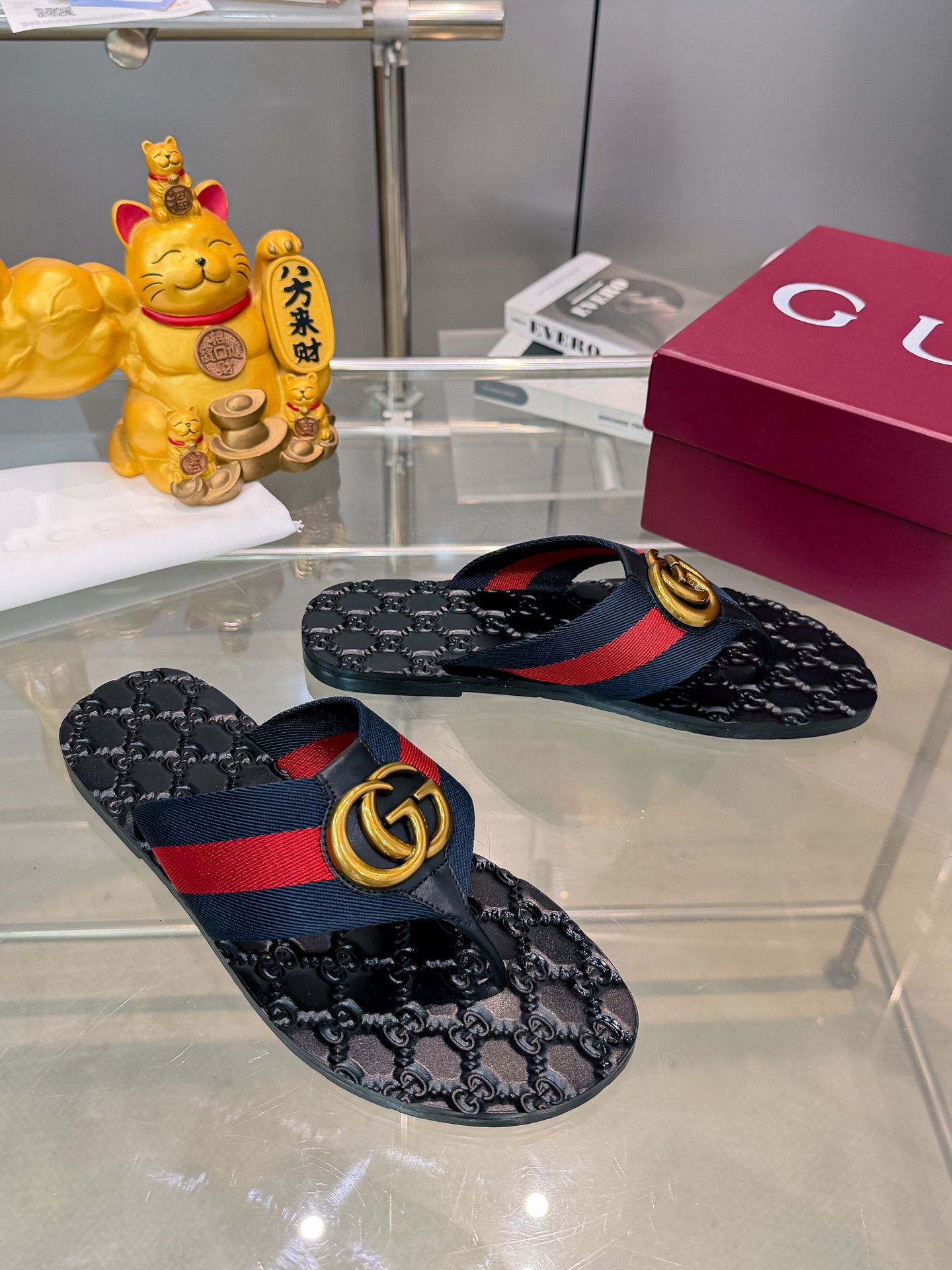 GG Riviera Striped Logo-Detail Sandals GG Riviera Striped Logo-Detail Sandals