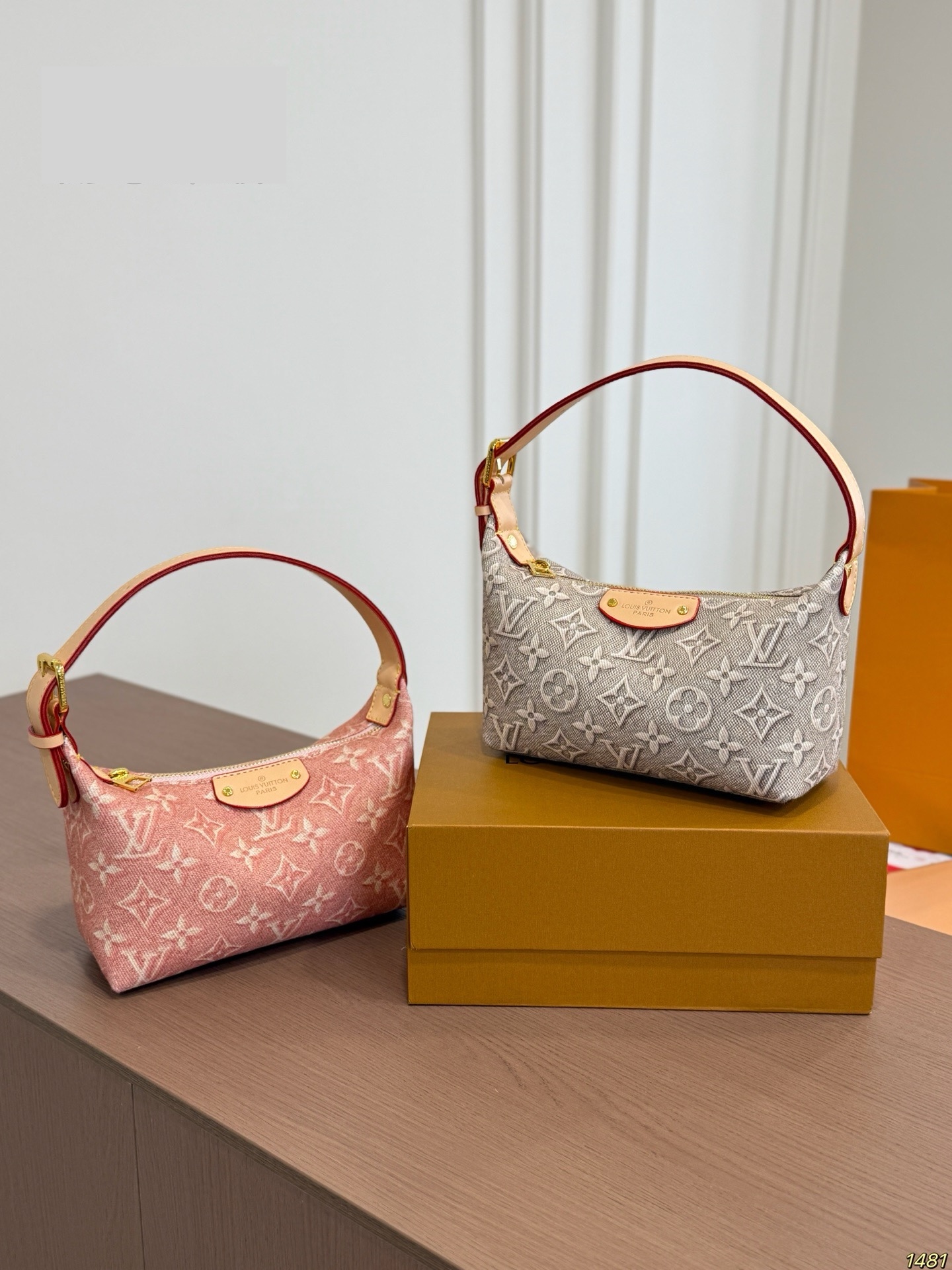Daily Street Style LV Handbag LV266201 Daily Street Style LV Handbag LV266201