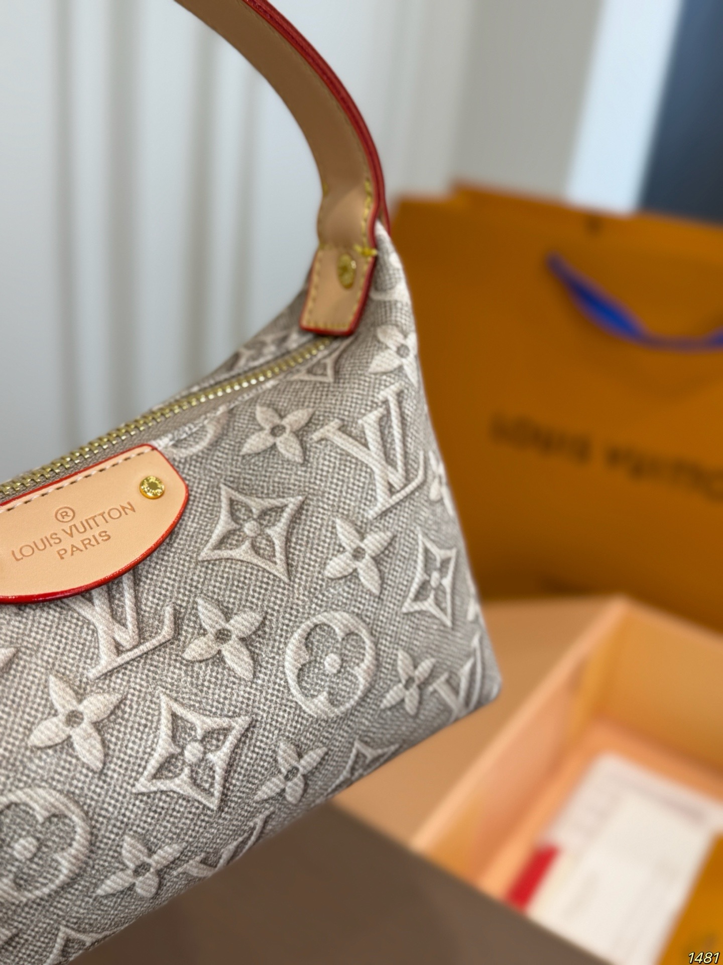 Daily Street Style LV Handbag LV266201 Daily Street Style LV Handbag LV266201