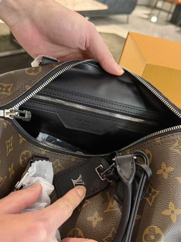LV Speedy Soft 30 Dark Monogram L5466 TEN