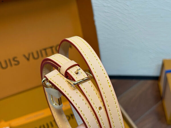 LV Monogram Tirette Pochette L5465 TEN