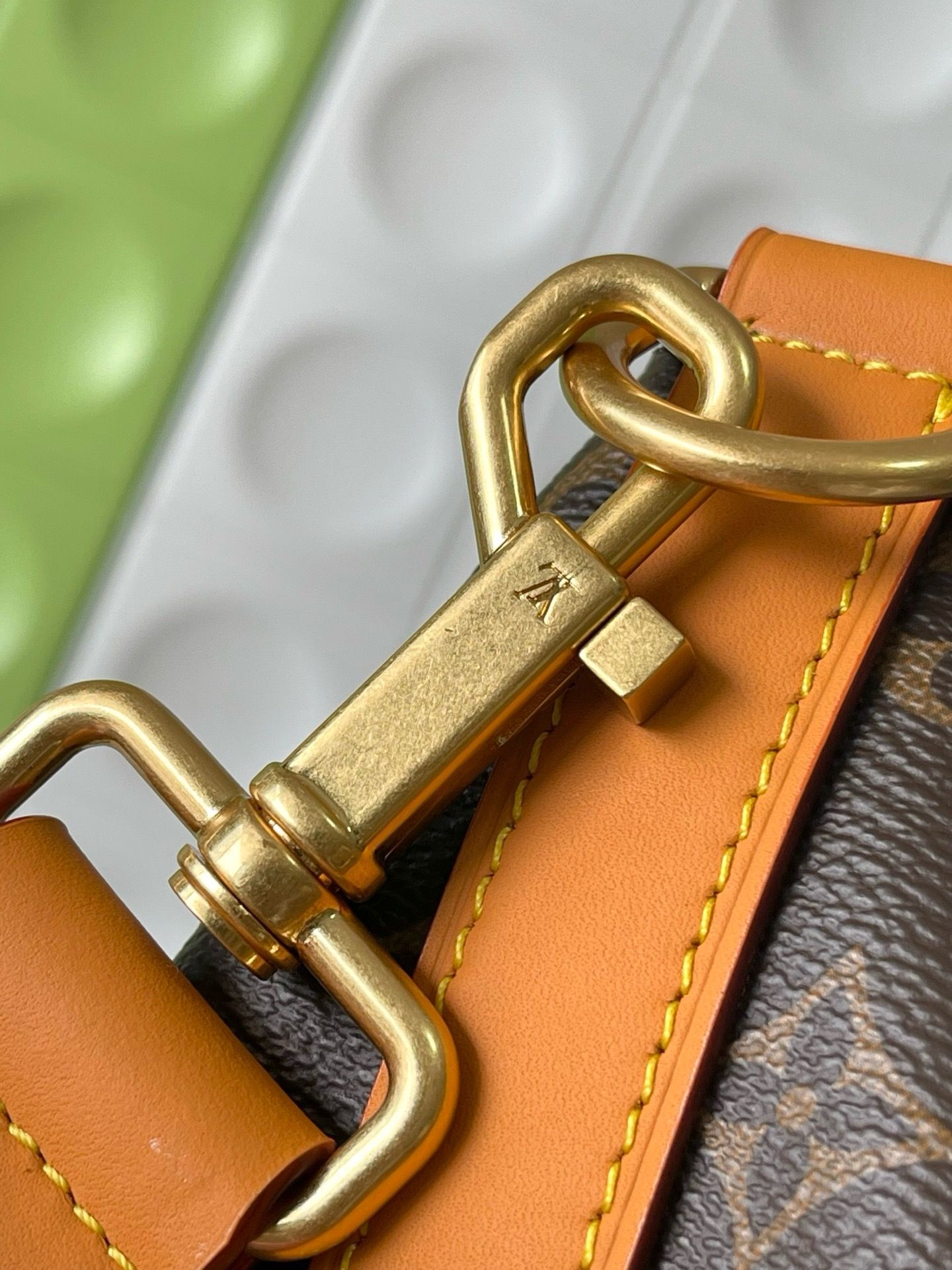 LV CarryAll MM Monogram Canvas LV CarryAll MM Monogram Canvas