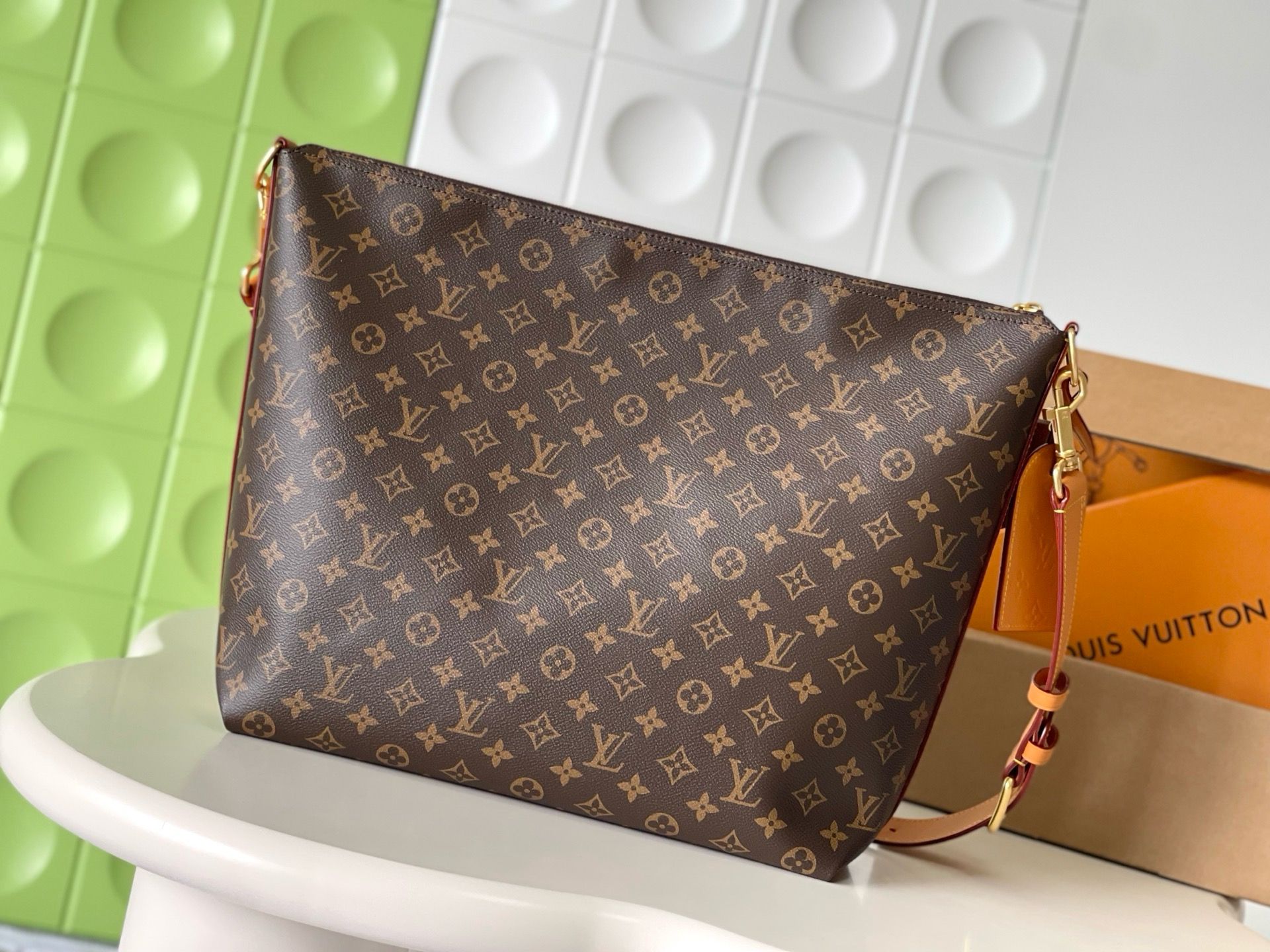LV CarryAll MM Monogram Canvas LV CarryAll MM Monogram Canvas