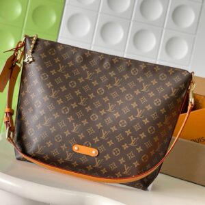 LV CarryAll MM Monogram Canvas