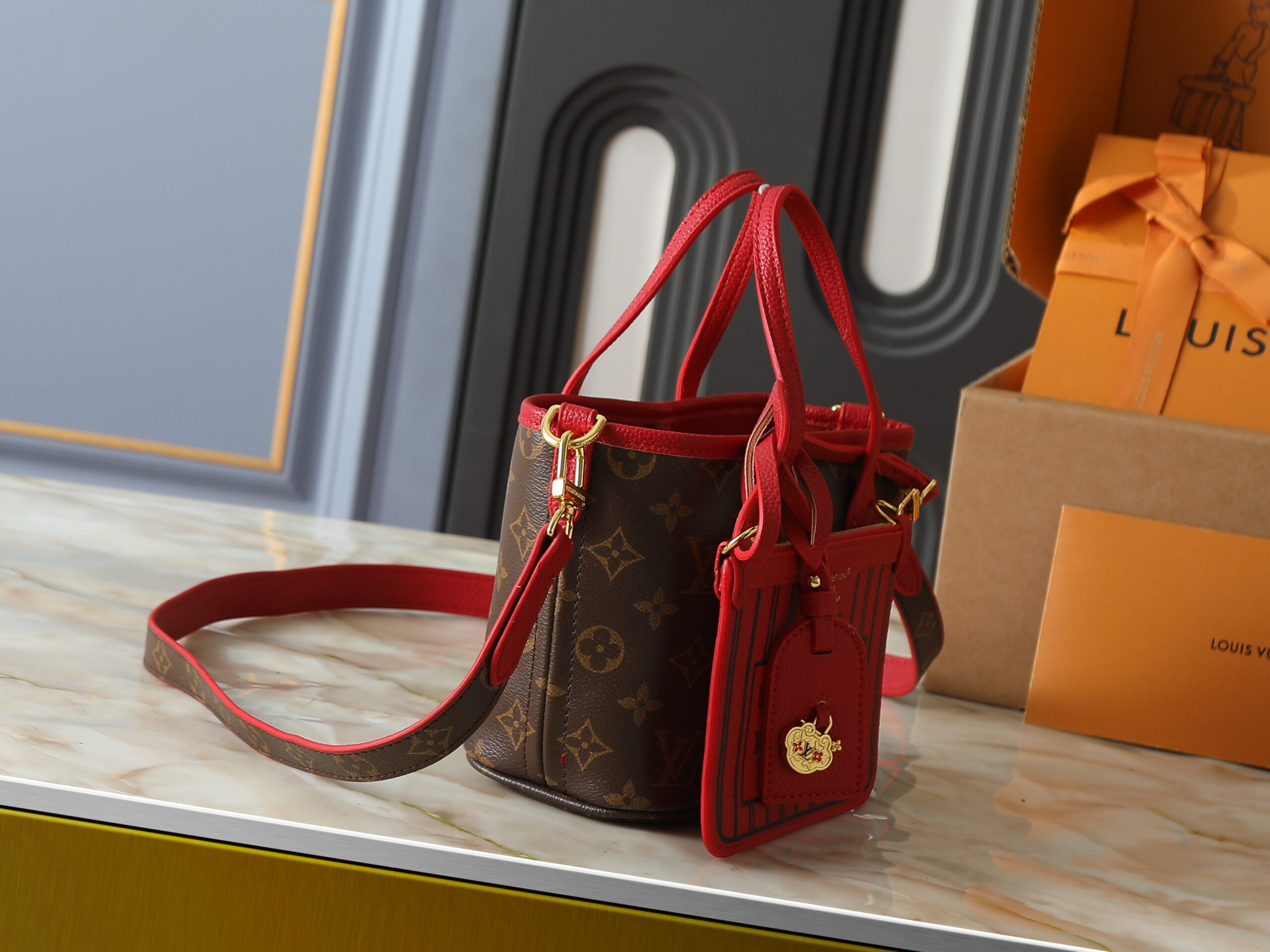 LV Neverfull Inside Out M28375-M28352 LV Neverfull Inside Out M28375-M28352