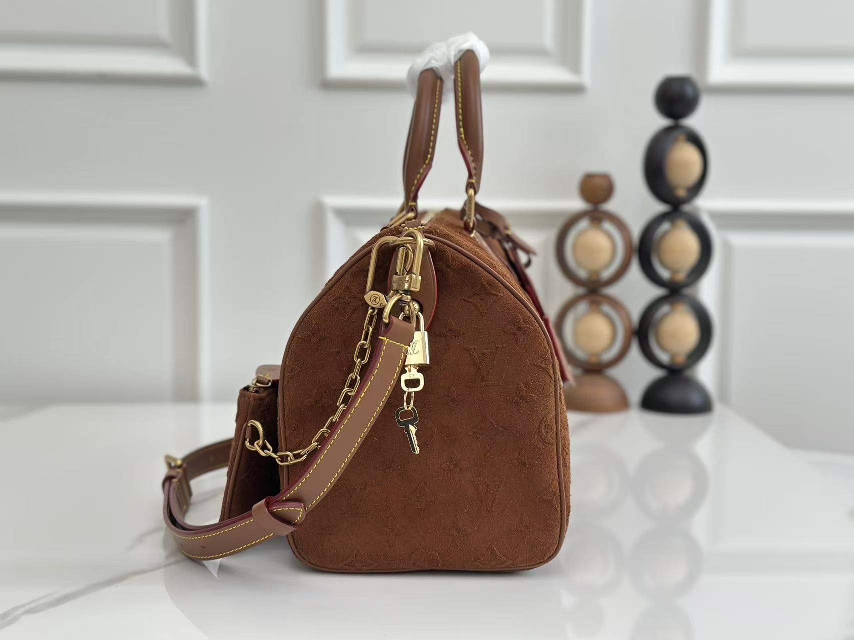 LV Speedy Bandoulière 30 Brown Monogram Suede Bag LV Speedy Bandoulière 30 Brown Monogram Suede Bag