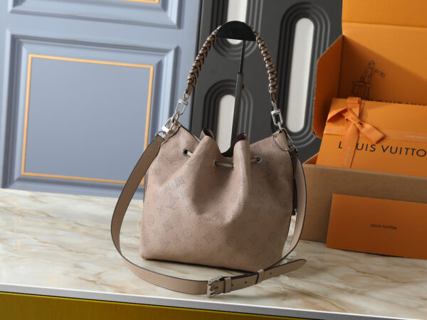 LV Muria Mahina M59554 BC
