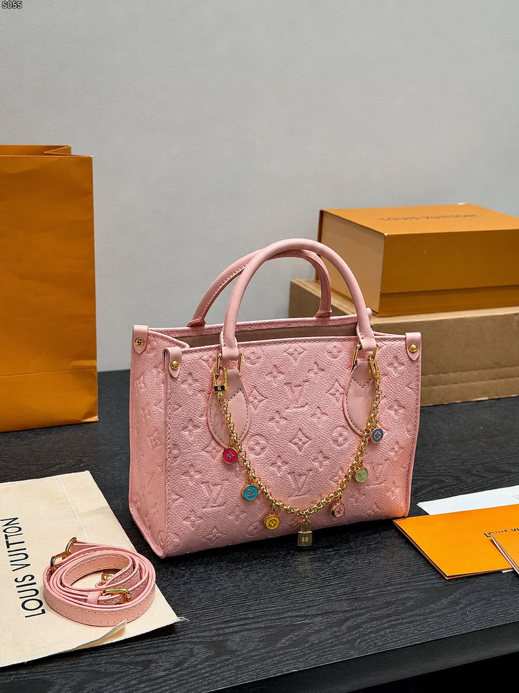 LV Calfskin Monogram Bold Onthego PM with Charms Chain L5463 LV Calfskin Monogram Bold Onthego PM with Charms Chain L5463