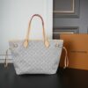 Daily Street Style LV Handbag LV266232
