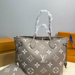 Daily Street Style LV Handbag LV266284