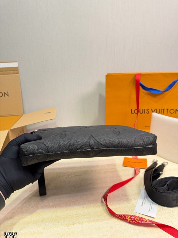 Daily Street Style LV Handbag LV266285 QA