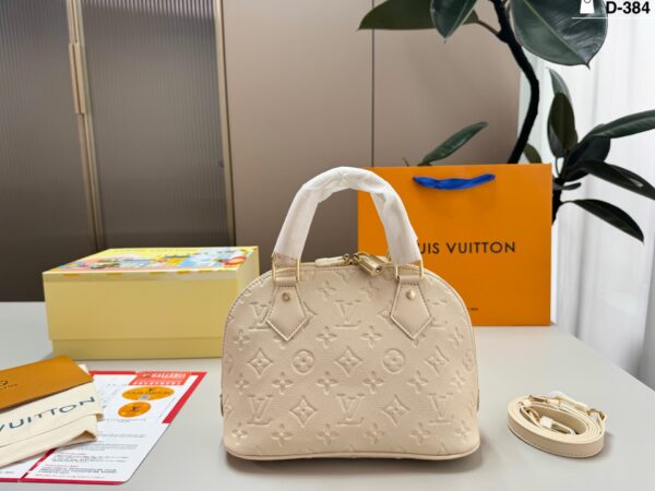 Daily Street Style LV Handbag LV26722 QA