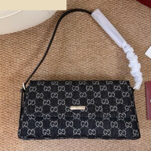 GG Madison Medium Shoulder Bag GG201 QA