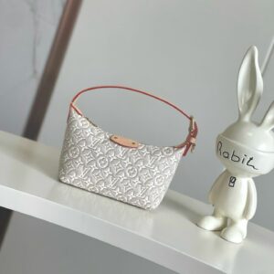 LV Pochette Hills Bag KK03750