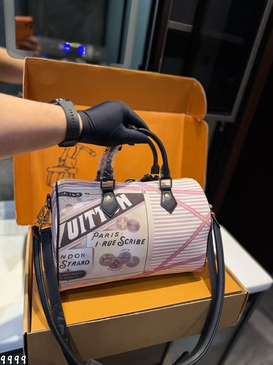 LV Speedy Bandoulière 30 Pink Trunk Print Bag LV Speedy Bandoulière 30 Pink Trunk Print Bag