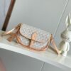 LV Neverfull MM Tote Bag in Light Grey Monogram KK04550
