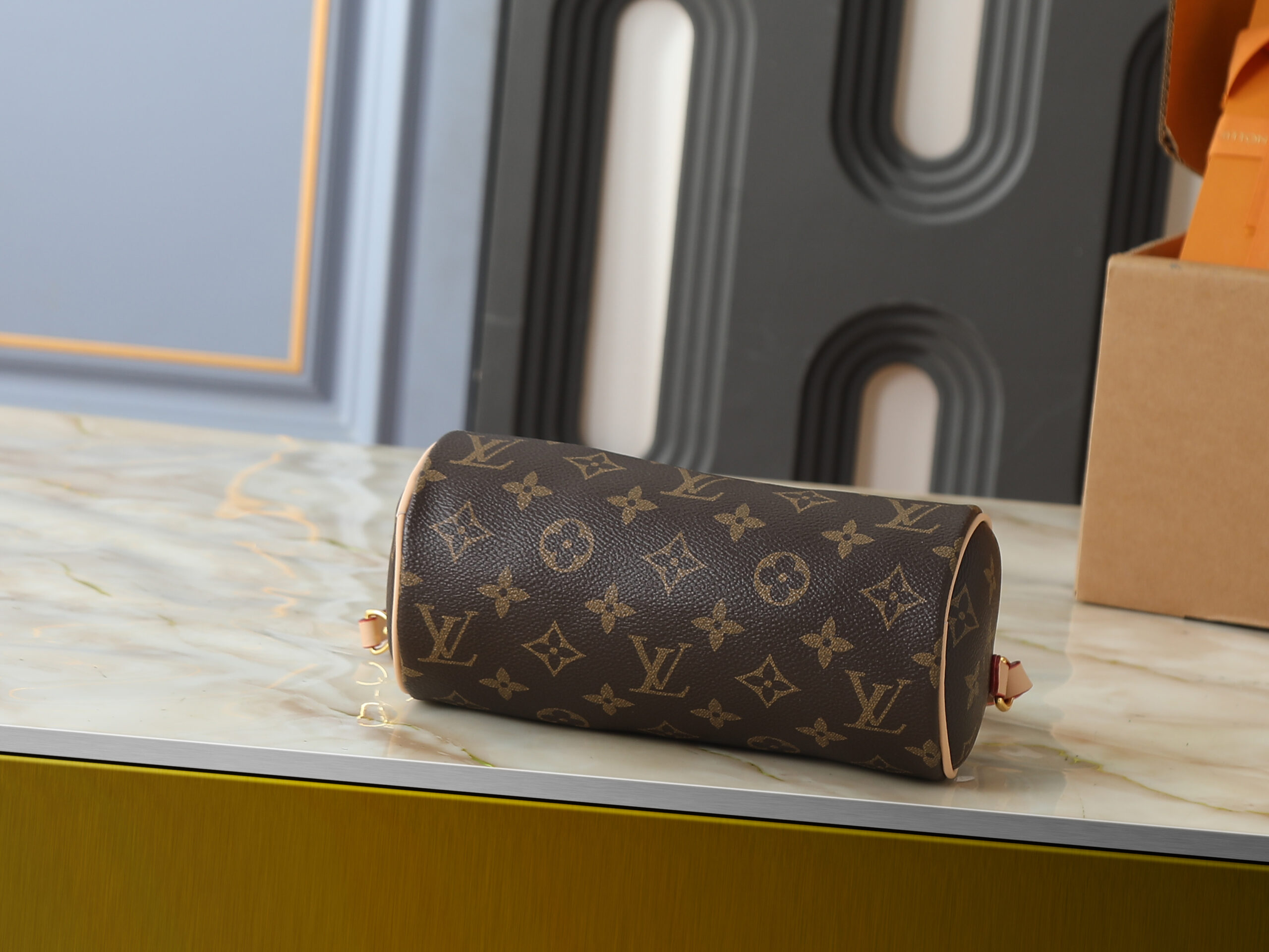 LV Pochette Papillon M25703-M29881 LV Pochette Papillon M25703-M29881