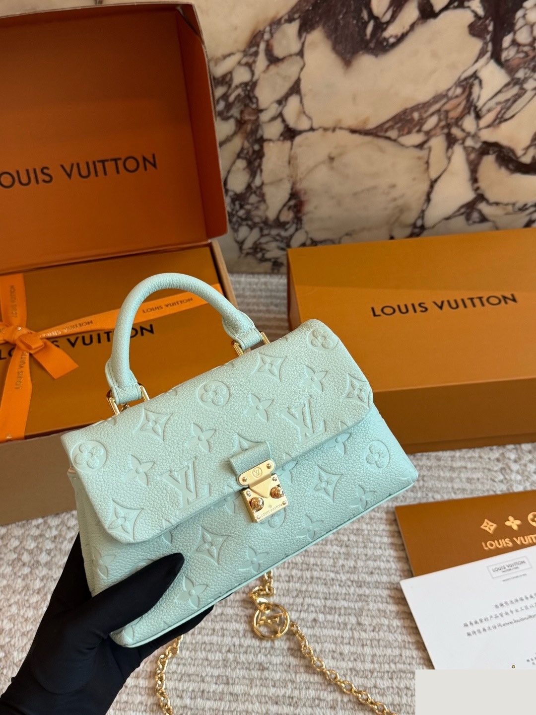 Daily Street Style LV Handbag LV267163 QA Daily Street Style LV Handbag LV267163 QA