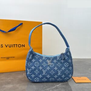 Daily Street Style LV Handbag DLV1 QA