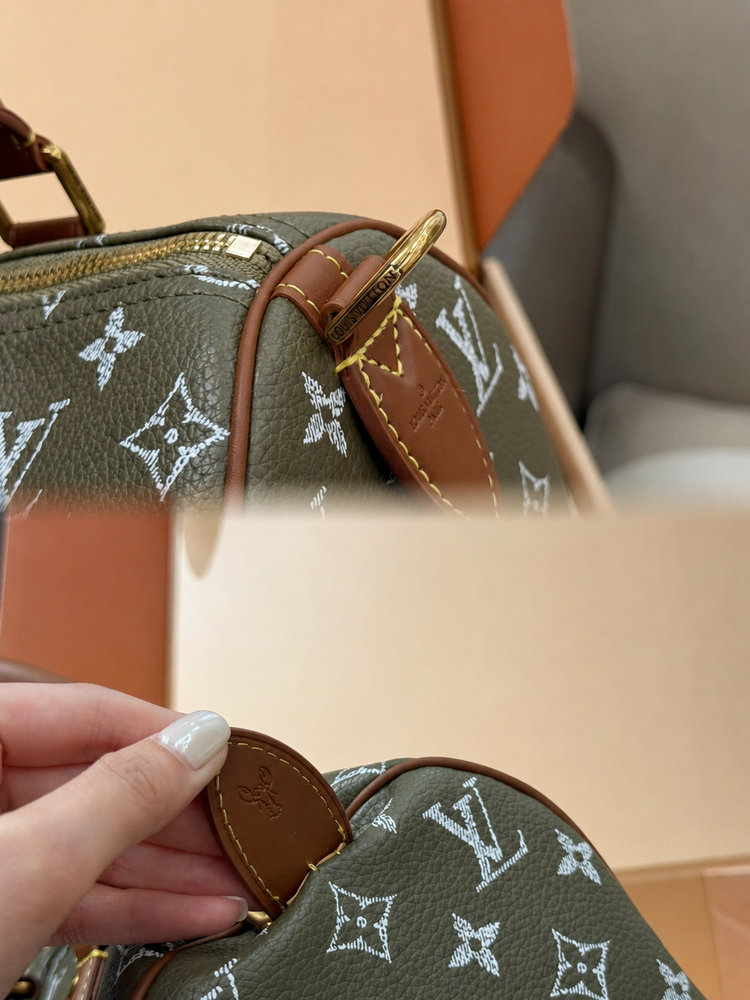 LV Speedy P9 Bandoulière 25 Monogram Canvas Khaki LV267301 QA LV Speedy P9 Bandoulière 25 Monogram Canvas Khaki LV267301 QA
