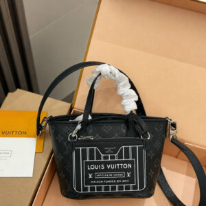LV Neverfull Bandoulière Inside Out BB Monogram Eclipse LV267302 QA