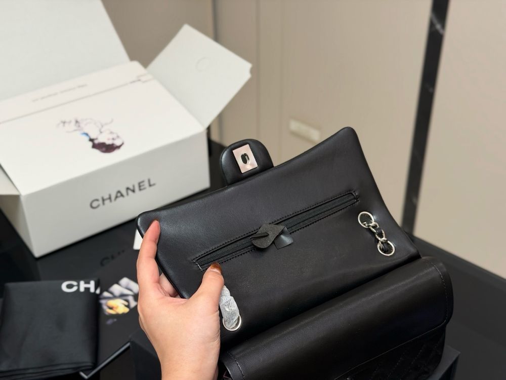 CN Classic Double Flap Bag Silver 202607303 QA CN Classic Double Flap Bag Silver 202607303 QA