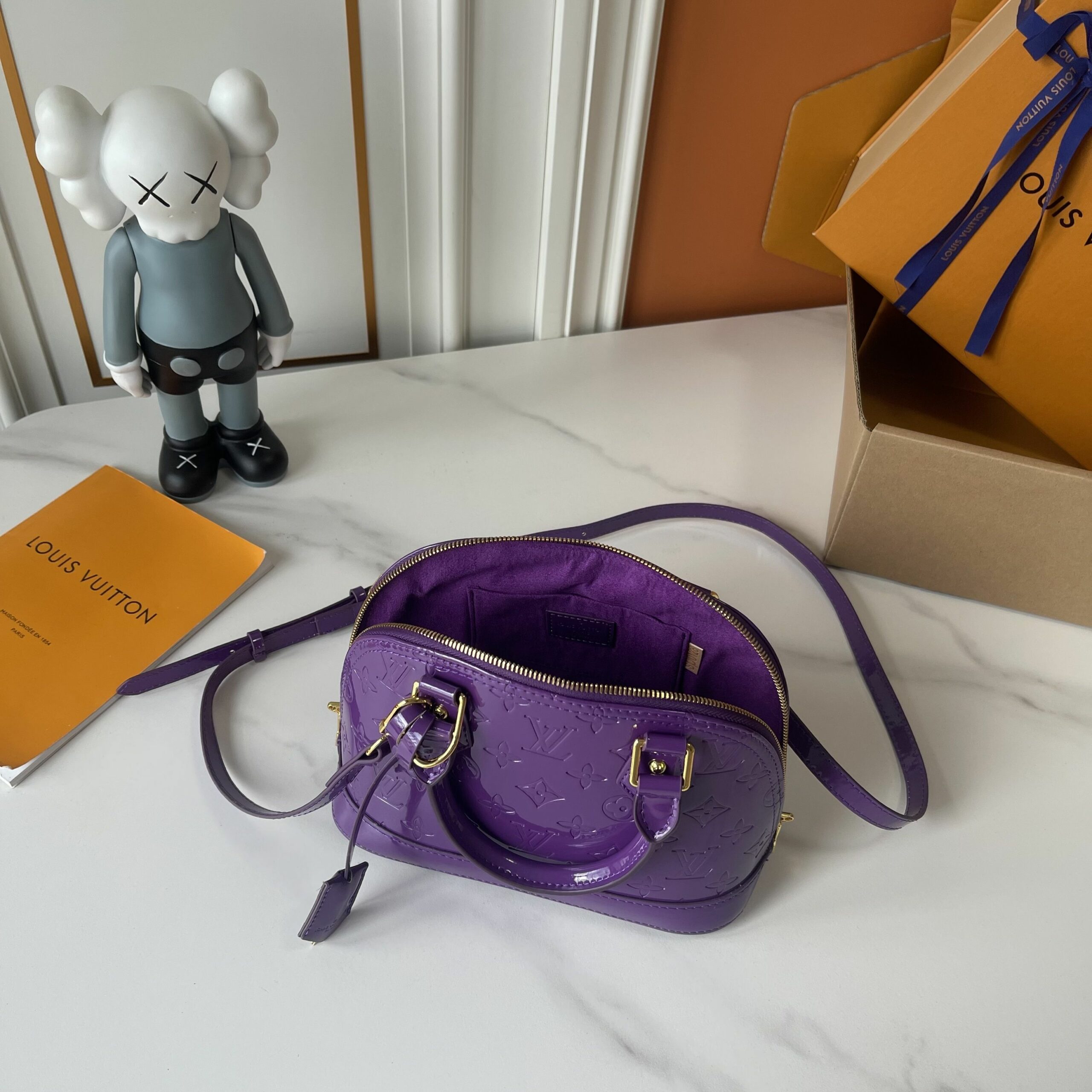 LV Alma BB Handbag Amethyste Monogram Vernis Patent Leather M28902-M29125-071 BC LV Alma BB Handbag Amethyste Monogram Vernis Patent Leather M28902-M29125-071 BC