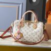 Daily Street Style LV Handbag LV267225 QA Daily Street Style LV Handbag LV267225 QA